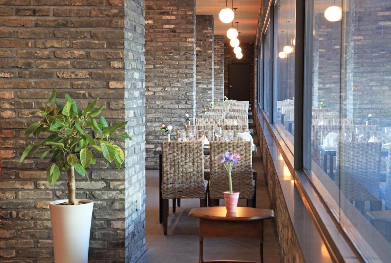 Ramada By Wyndham Suanbo Hotel Chungju Exterior photo